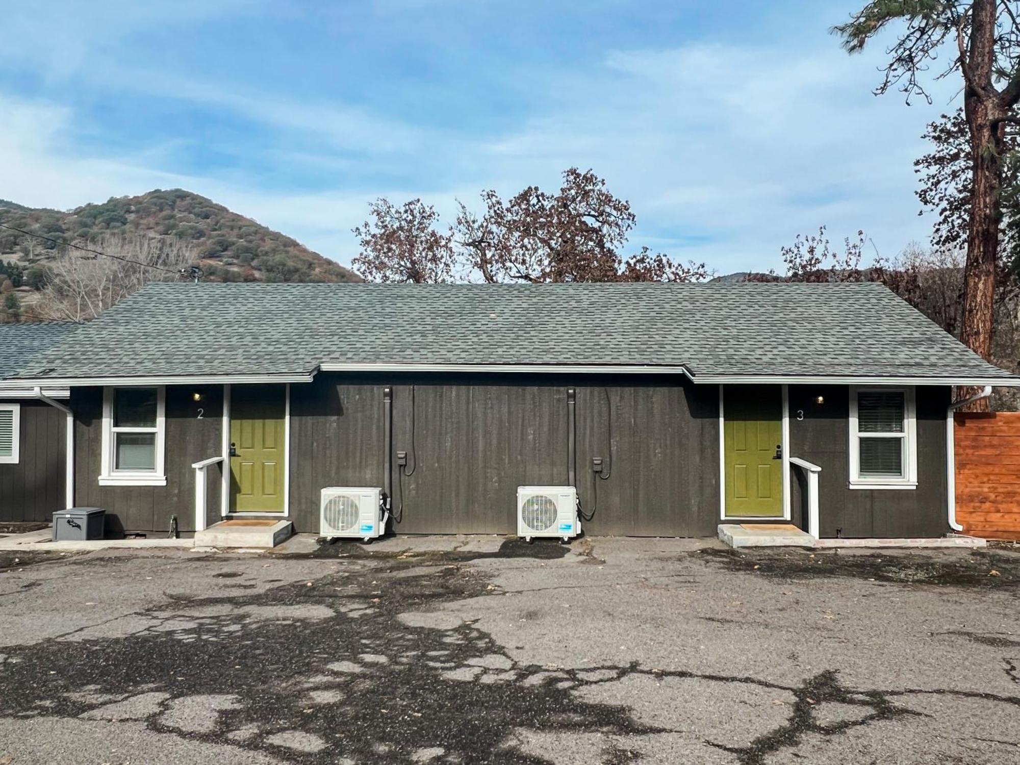 Waterfront River Apartments Rogue River Exterior foto